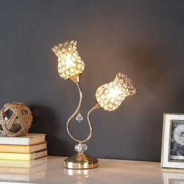 Flower Horn Metal Lamp